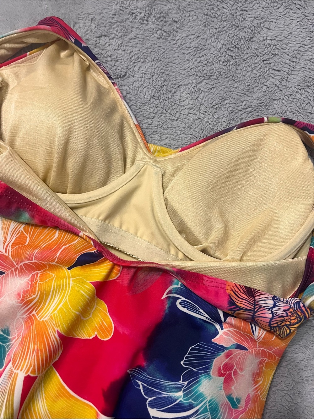 MIRACLESUIT x Talbots Floral One Piece Swimsuit Size 14 - Picture 5 of 8